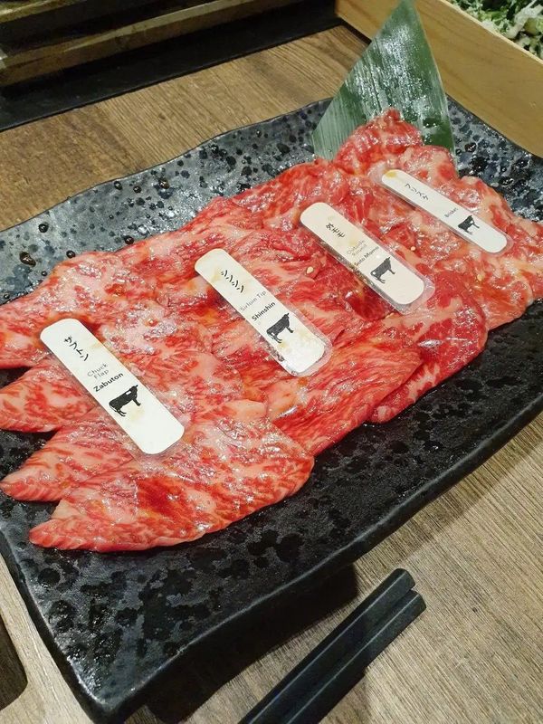 5 Online and Offline Shops That You Can Buy Wagyu Meat To Eat at Home